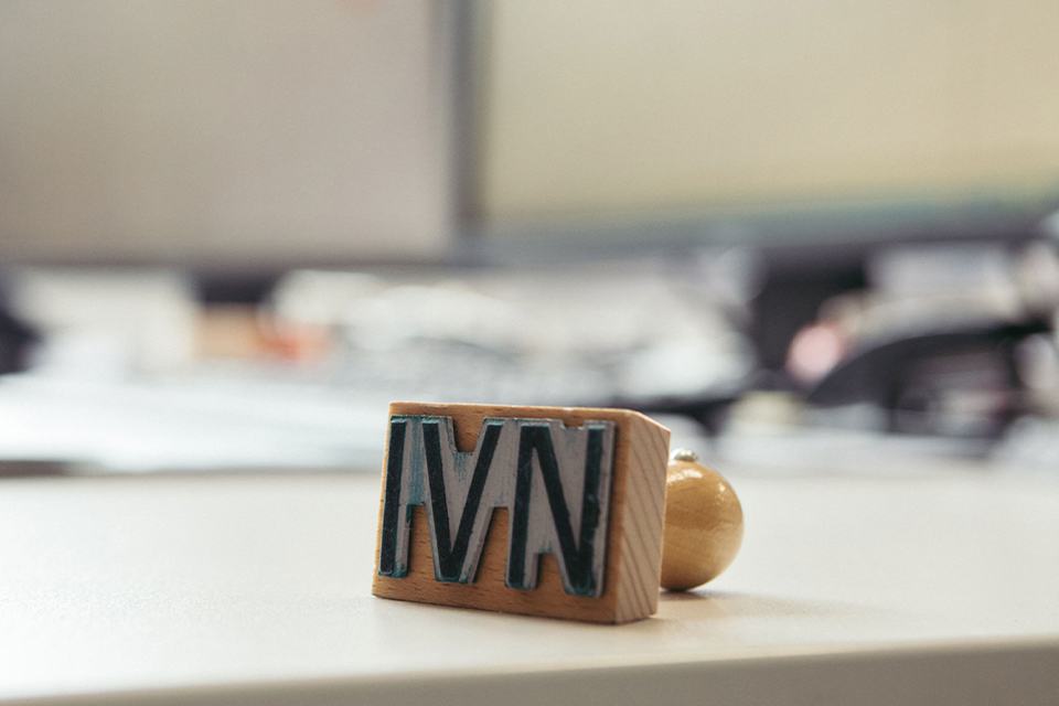 IVN Siegel auf einem Stempel