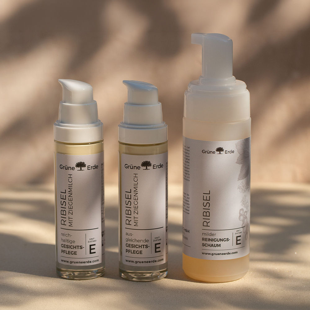 Ribisel Gesichtspflegeserie aufgereiht