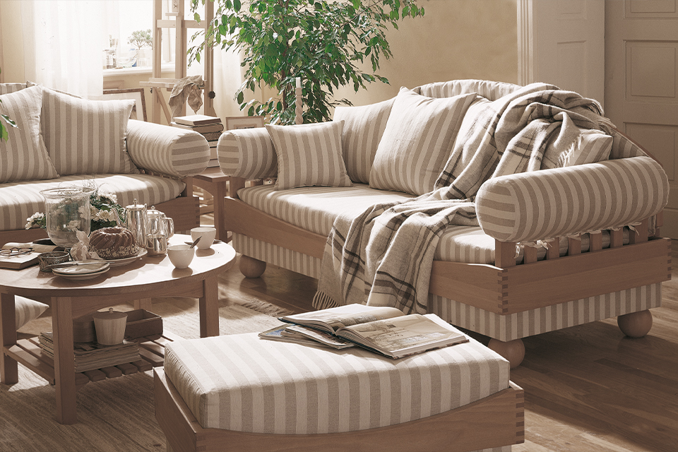 Sofaserie Sommerset mit Sofa und Hocker