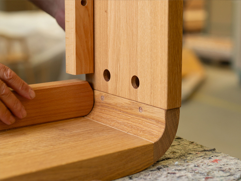 Massivholzbett Tonda Detailansicht Bettfuß