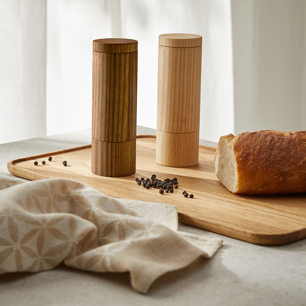 Salz- und Pfeffermühle aus Holz