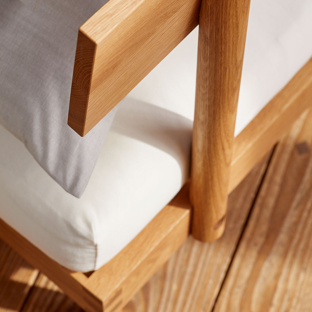 Massivholzbett aus Buche