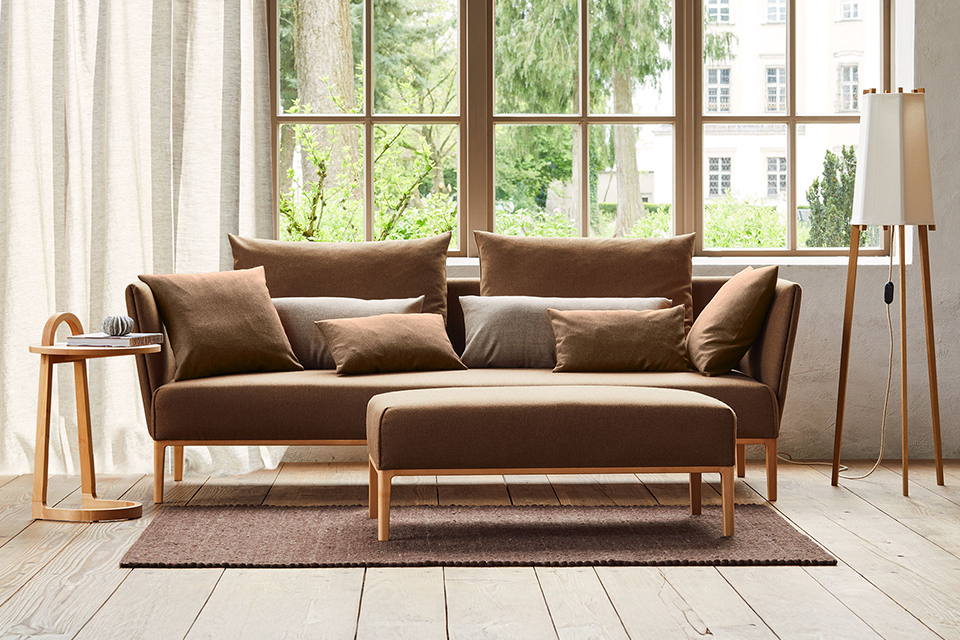 Sofa Lorea mit Hocker