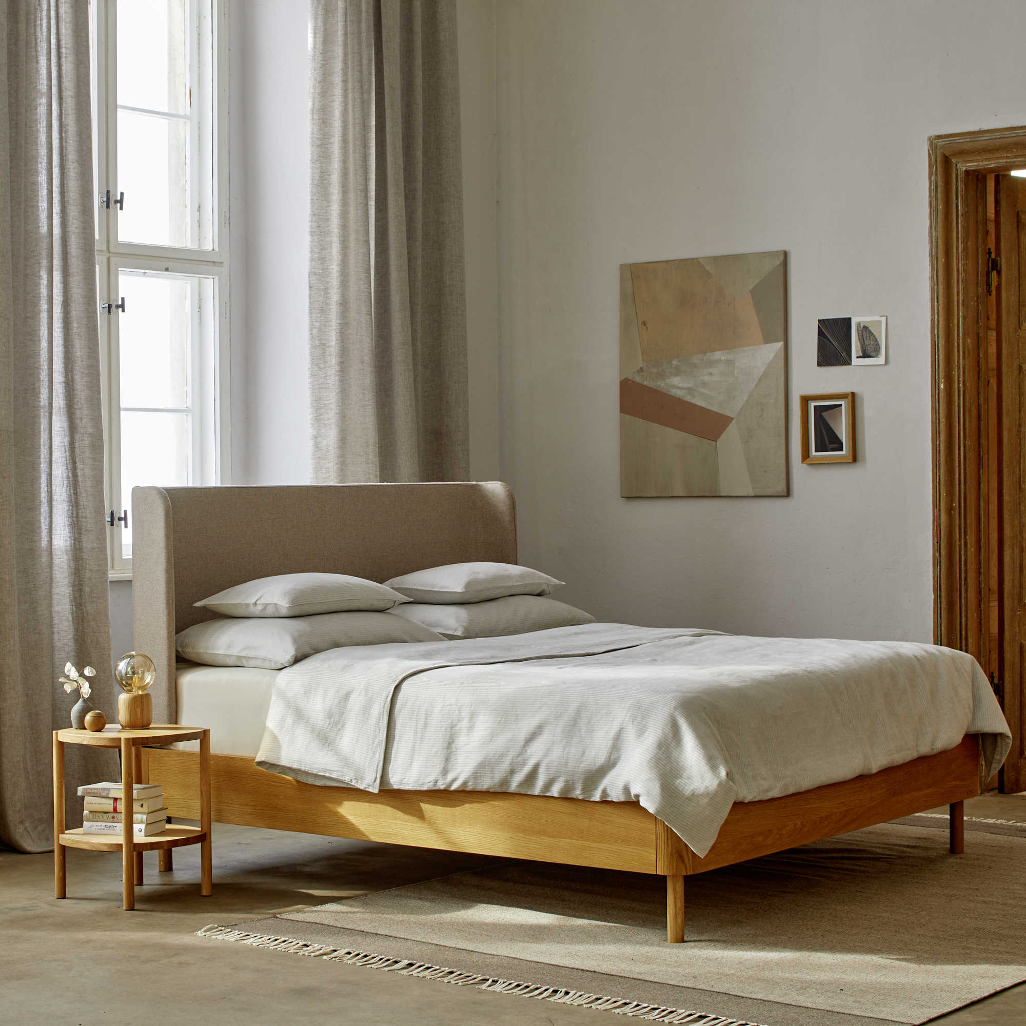 Bett Tonda mit Polsterbetthaupt