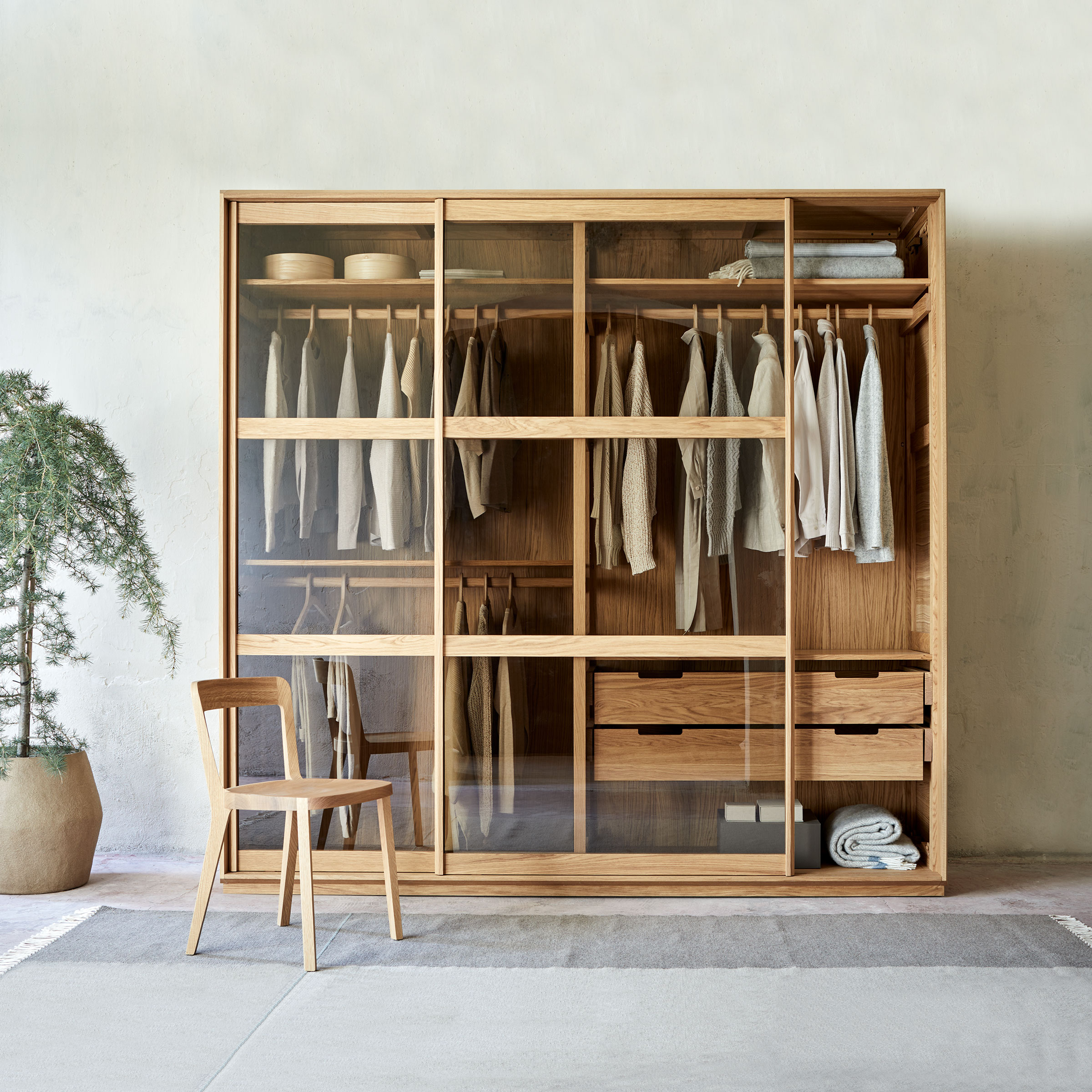 Schrank Akumi