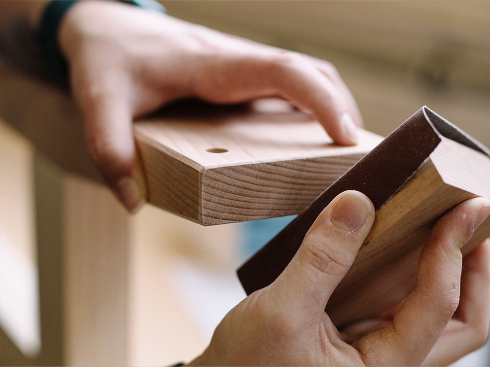 manuelle Herstellung von einem Grüne Erde Möbel