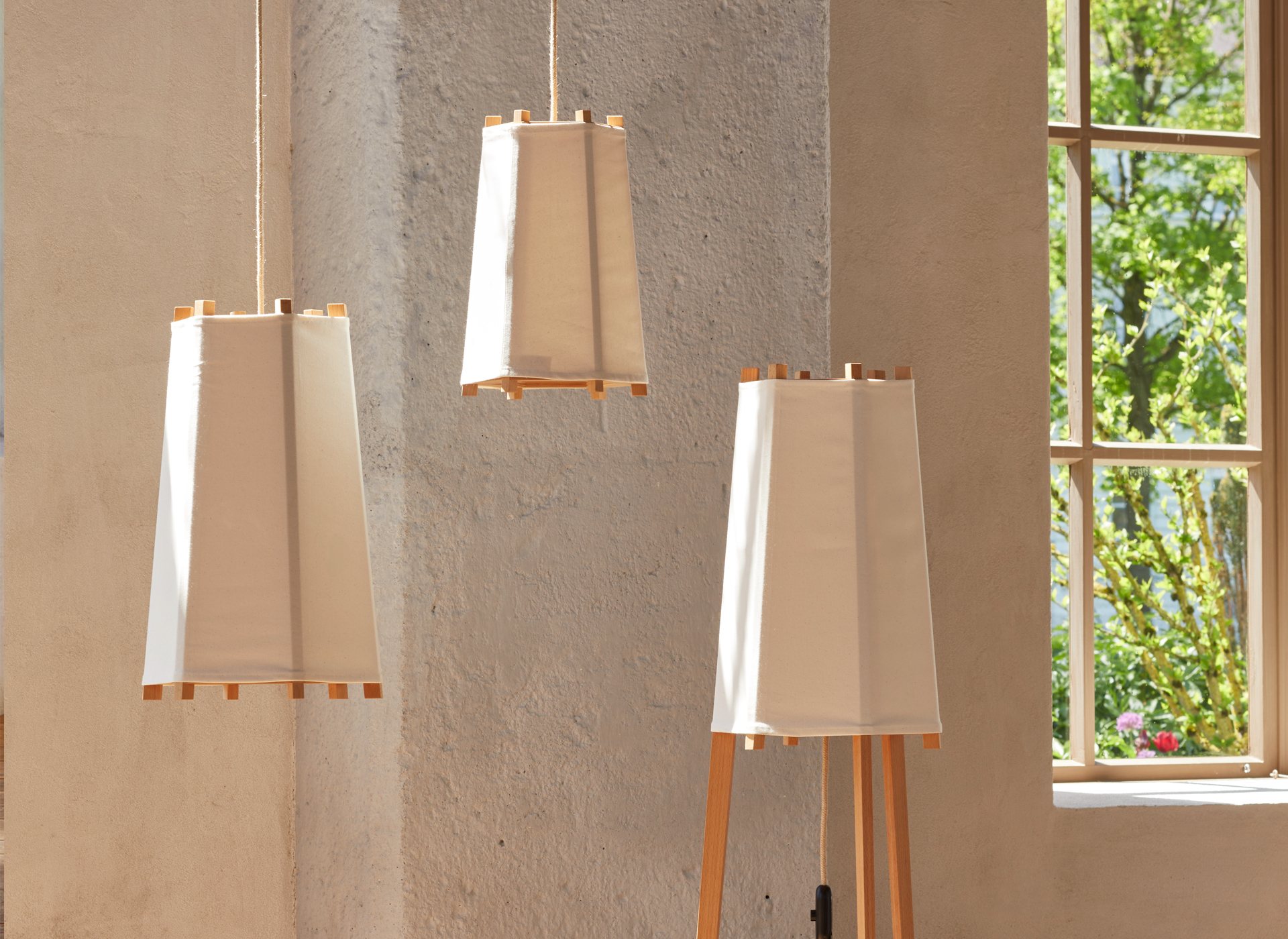 unterschiedliche Varianten von den Leuchten Teya Pr