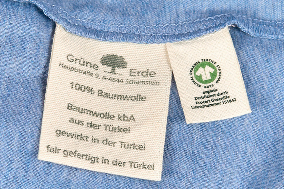 Detailbild von Kleidungs-Ettikett