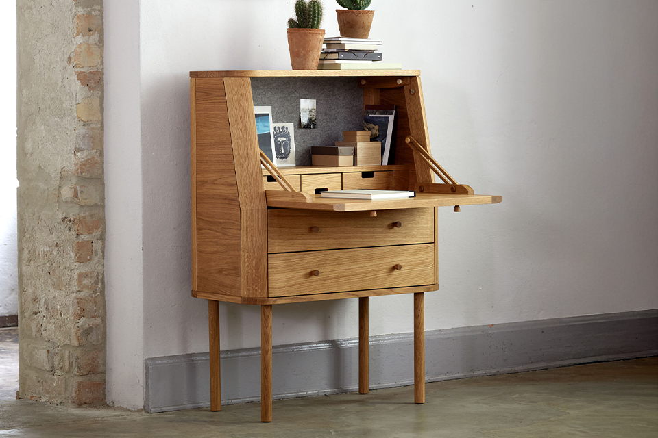 Schreibtisch Quint im Arbeitszimmer