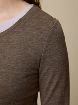 Langarmshirt aus Bio Wolle, walnuss melange