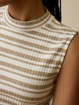 Top aus Bio Baumwolle, camel/offwhite ringel rippe