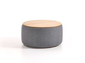 Sofatisch/Hocker Tambor mit Stauraum u. Holzdeckel, Bezug Wollstoff Stavang Stein, Eiche