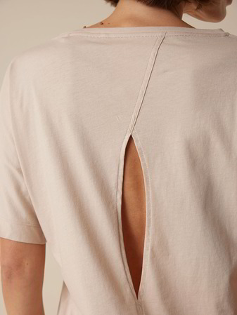 Shirt aus Bio Baumwolle, camelie