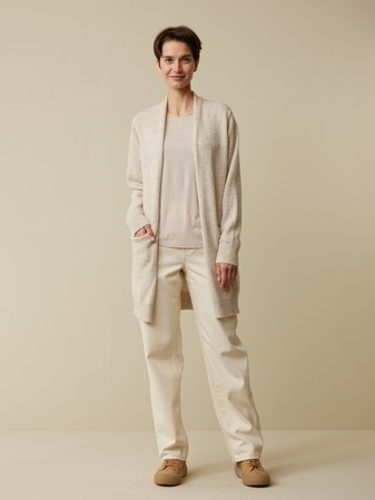 Strickjacke aus Alpakawolle, natur melange