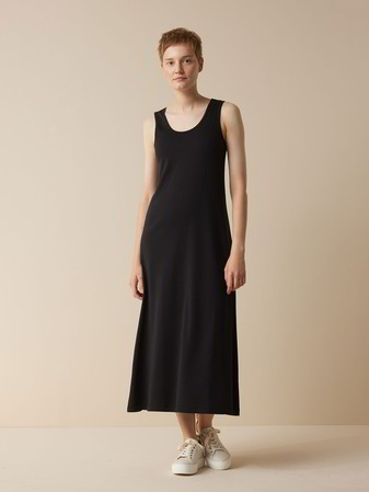  Kleid aus Bio Baumwolle, schwarz