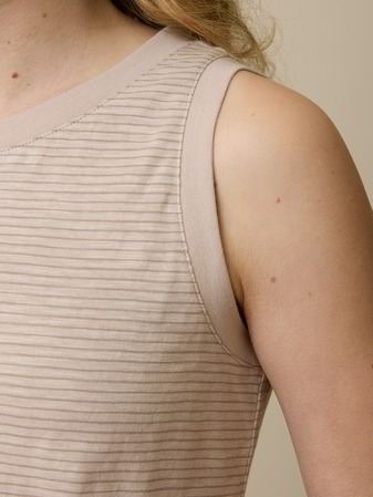 Top aus Bio-Baumwolle, camelie/taupe ringel