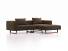 Lounge-Sofa Sereno, B267xT180xH71 cm, Sitzhöhe 43 cm, mit Liegeteil rechts inkl. 2 Kissen (70x55 cm), Kufenfuß Eiche, Wollstoff Kaland Torf