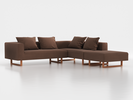 Ecksofa Sereno, 276 x 276 cm, inkl. 4 Kissen (70 x 55 cm), Liegeteil rechts, Kufenfuß, mit Bezug Wollstoff Stavang Haselnuss (65), Buche