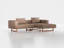 Lounge-Sofa Sereno inkl. 2 Kissen (70x55 cm), B 267 x T 180 cm, Liegeteil rechts, Kufenfuß, mit Bezug Wollstoff Stavang Sand (66), Buche