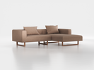 Lounge-Sofa Sereno inkl. 2 Kissen (70x55 cm), B 267 x T 180 cm, Liegeteil rechts, Kufenfuß, mit Bezug Wollstoff Stavang Sand (66), Eiche