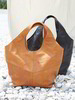 Ledertasche, 16 cognac, 01 schwarz