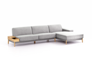 Lounge-Sofa Alani Liegeteil inkl. fixer Armlehne rechts, 340x179x82 cm, Sitzhöhe 44 cm, Eiche, mit Bezug Wollstoff Kaland Kiesel