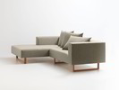 Lounge-Sofa Sereno inkl. 2 Kissen (70x55 cm), Liegeteil links, Kufenfuß, mit Bezug Wollstoff Tano Natur, Eiche