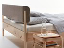 Bett Alwy mit Polsterbetthaupt, Wollstoff Tano Natur, Zirbe