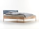 Bett Alwy mit Polsterbetthaupt, Wollstoff Elverum Ozean, Zirbe