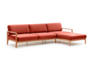 Loungesofa Linera, breit mit Liegeteil rechts, Wollstoff Kaland Ziegel, Buche
