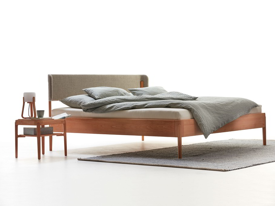 Bett Alwy mit Polsterbetthaupt, Wollstoff Tano Natur, Buche