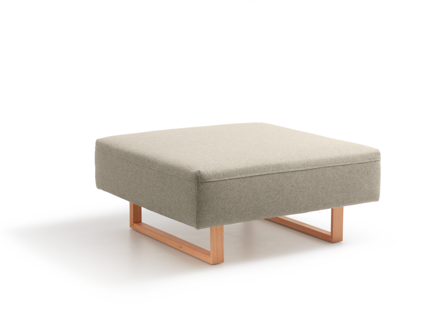 Hocker Sereno, Kufenfuß, mit Bezug Wollstoff Tano Natur, Buche
