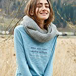 Grüne Erde Message Shirt Frau mit Message Shirt von Grüne Erde