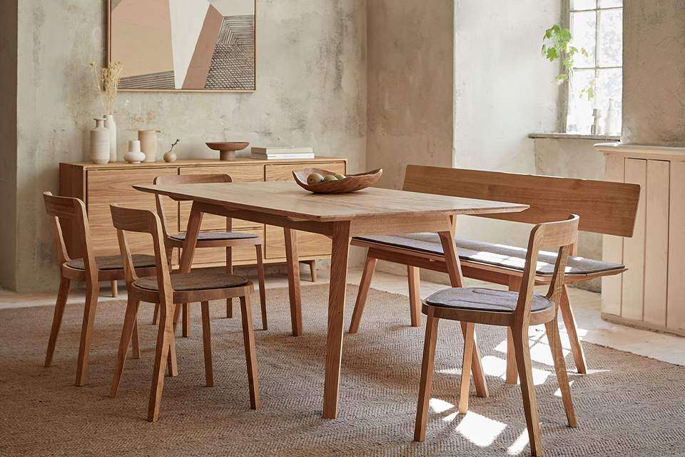 Massivholzmöbel Esszimmer Mirato im Esszimmer