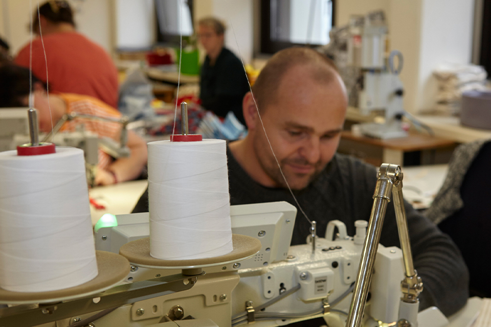 Mitarbeiter von Smartwork bei der Arbeit