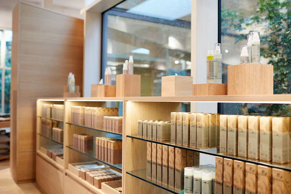 Das Kosmetiksortiment in der Grünen Erde Welt