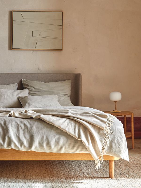 Bett Tonda mit Polsterbetthaupt