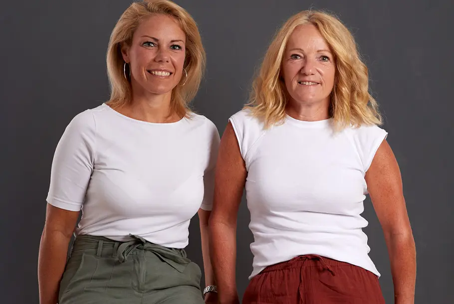 Zwei Kundendienst-Beraterinnen