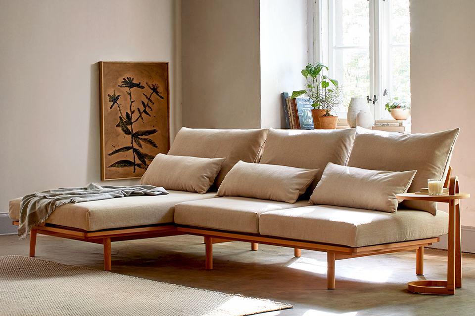 Loungesofa Lana mit Zierkissen