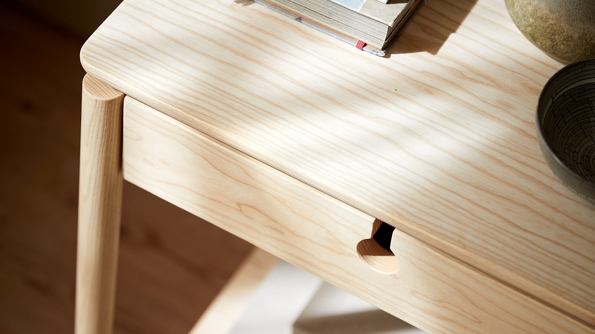 Detailansicht Konsolentisch Abea