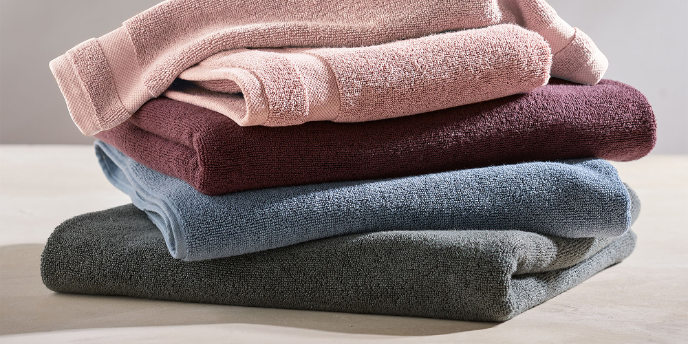 Handtuchstapel aus Badserie Anea