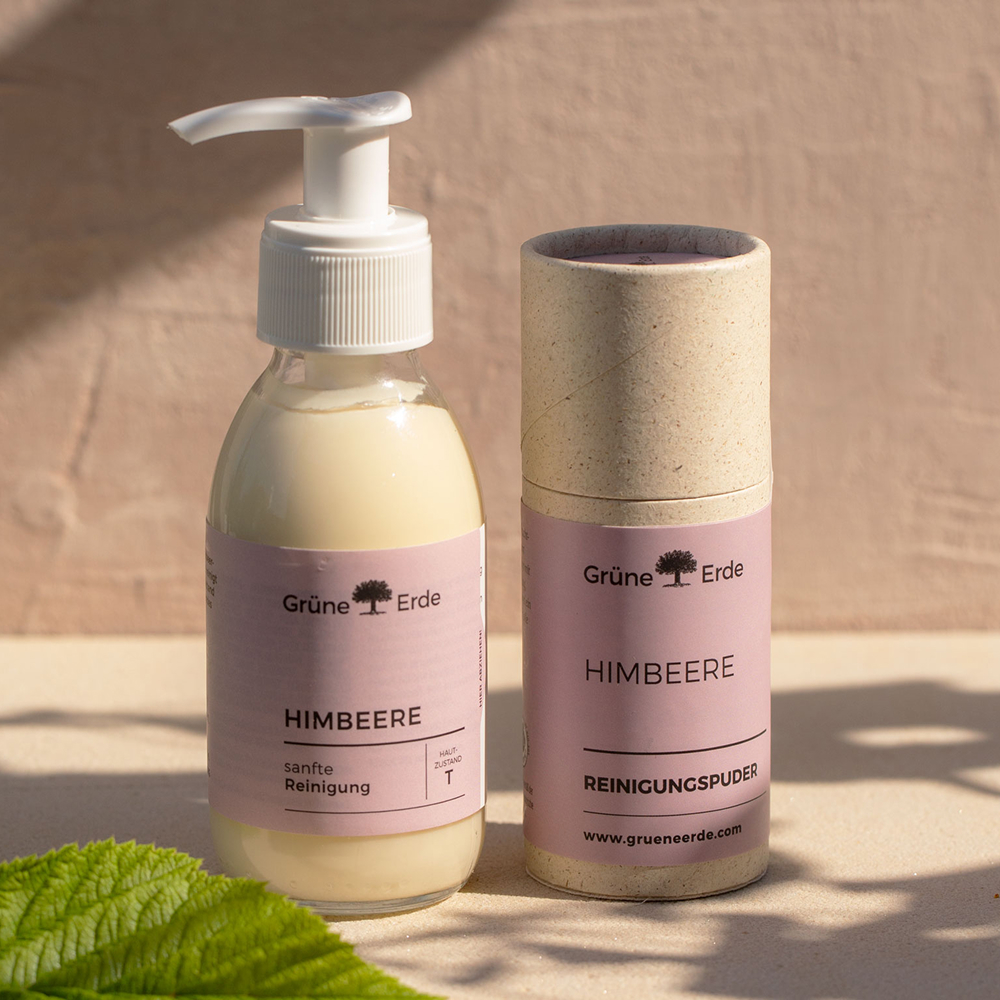 Himbeer Gesichtspflege mit dekorativen Blatt